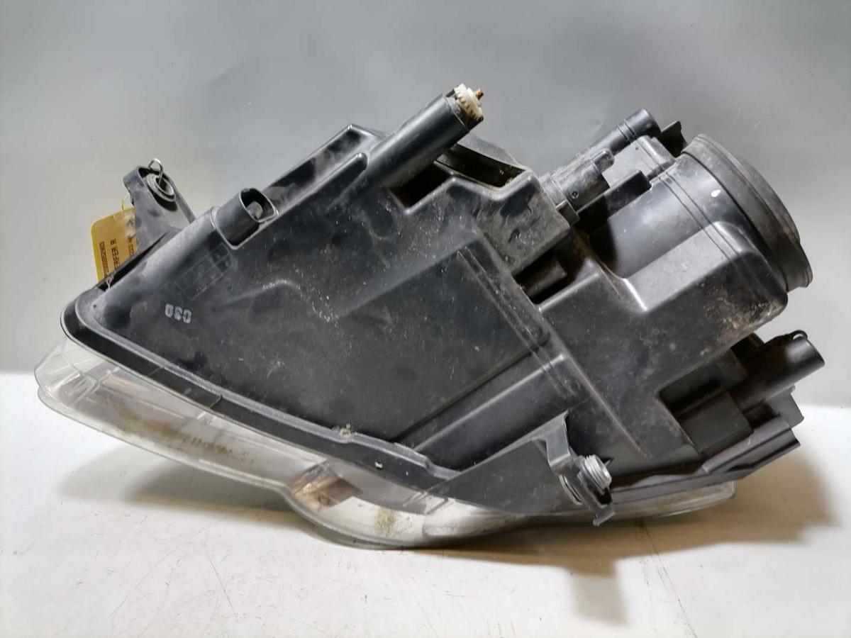 VW Passat 3C B6 original Scheinwerfer vorn rechts Halogen Bj.2008